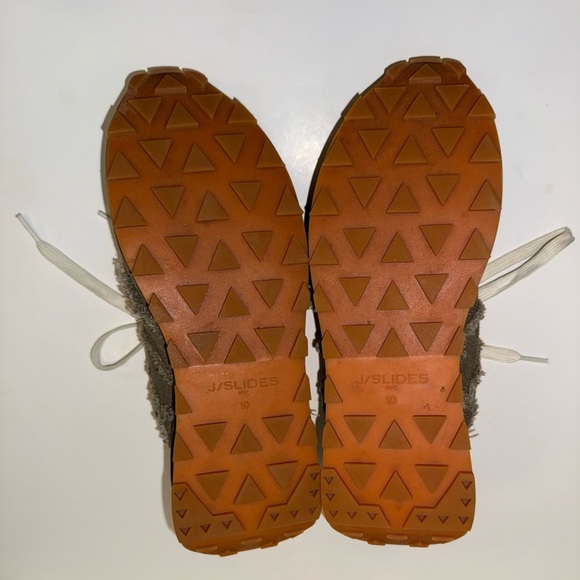 J Slides Olive Eddie Frayed Canvas Sneaker Size 10 Like New Orig $168 - Picture 5 of 9